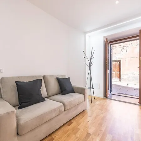 A E C Homedesign Stampace Hébergement de vacances
